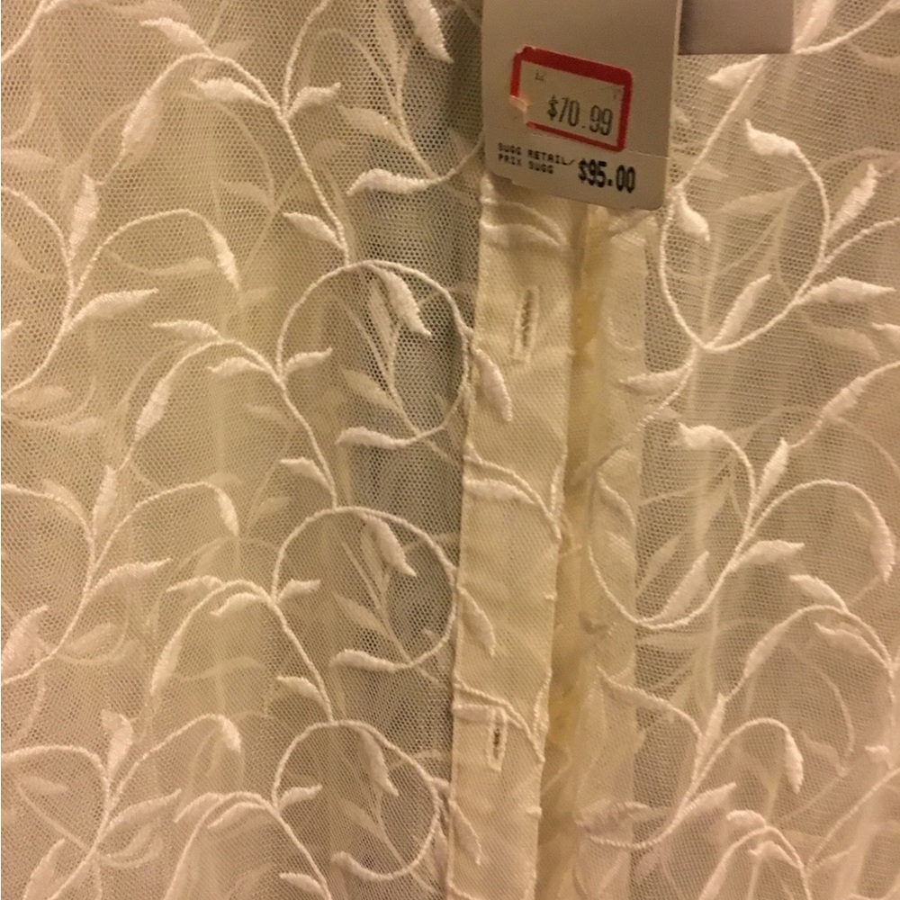 Women’s Button front blouse